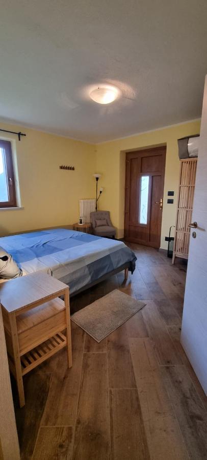 Bed and Breakfast Lo Noyer Et Les Roses Saint Nicolas Exterior foto