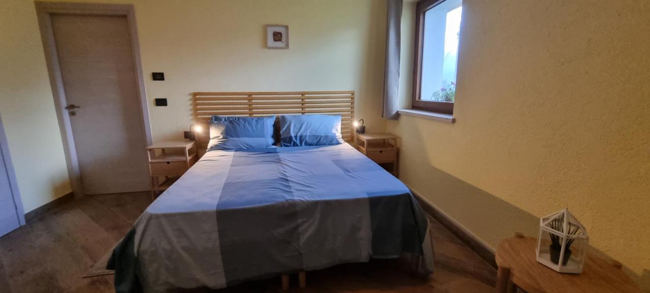 Bed and Breakfast Lo Noyer Et Les Roses Saint Nicolas Exterior foto